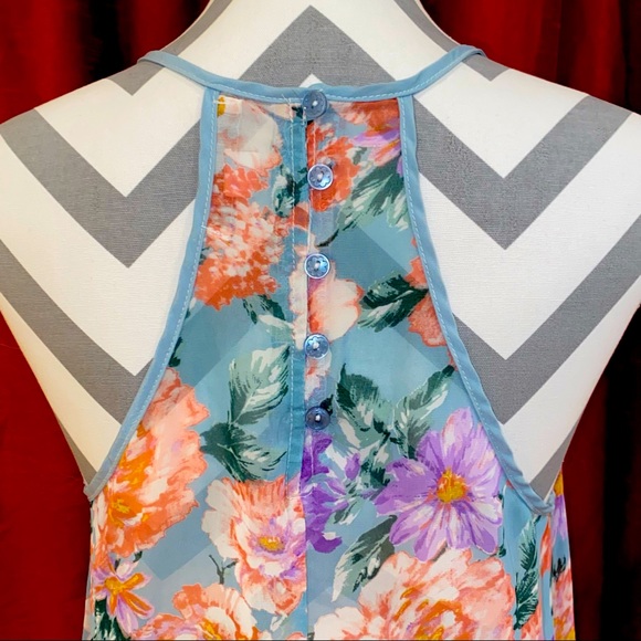 Sheer Floral Razorback Top - Picture 4 of 4
